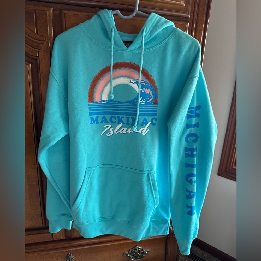 New UNISEX Mackinac Island Blue Hoodie MICHIGAN BY SALT CREEK M